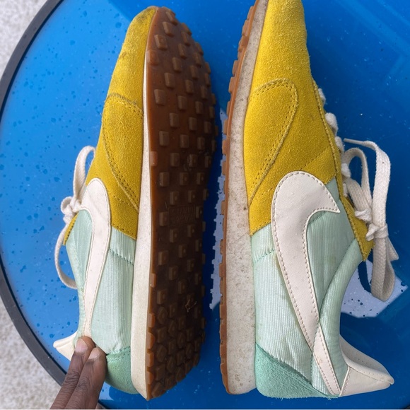 Nike Wmns Pre Montreal Racer Vintage US9.5 - Picture 9 of 11